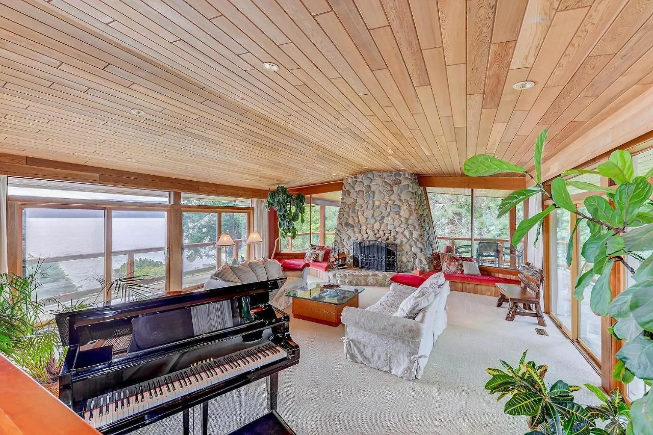 Holiday home Oceanside Lodge Saanich Inlet North Saanich