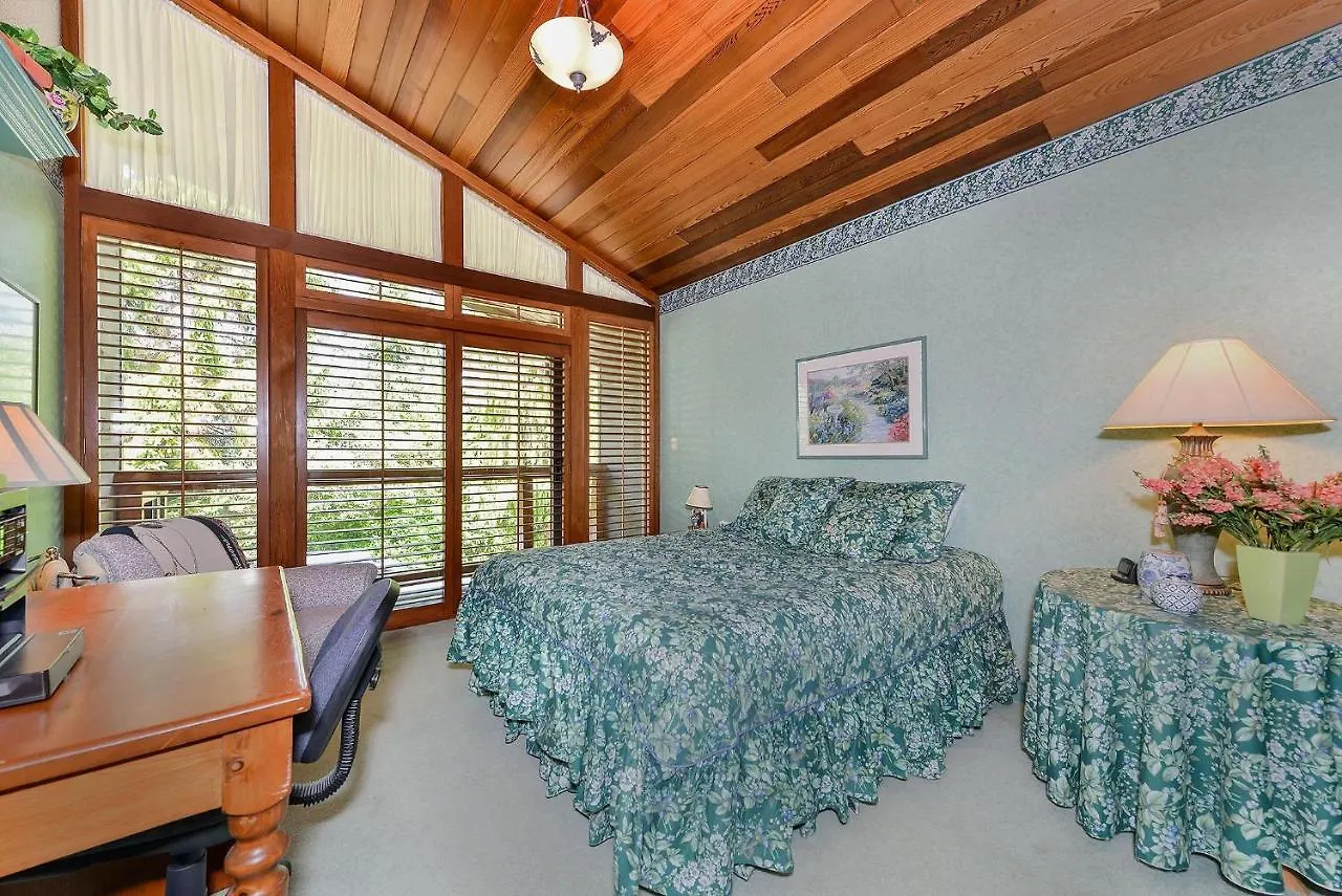 Holiday home Oceanside Lodge Saanich Inlet North Saanich Canada